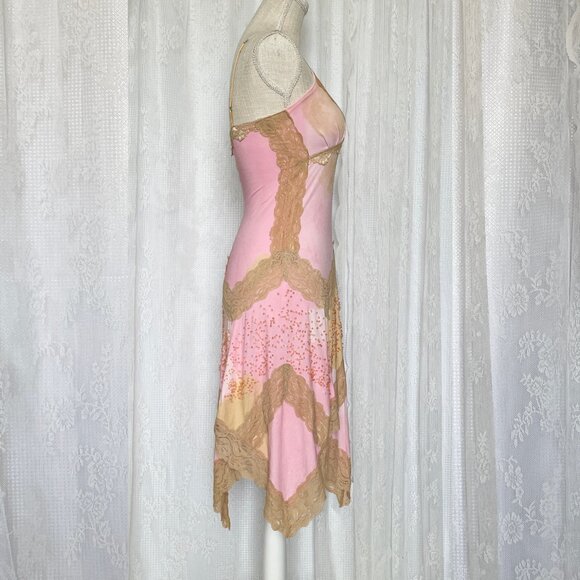 Sold - Picture 4 of 10